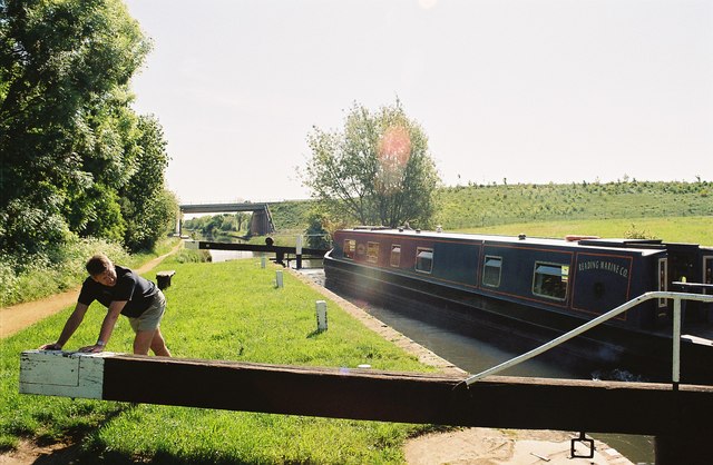 Higg's Lock and Newbury Bypass - geograph.org.uk - 127902