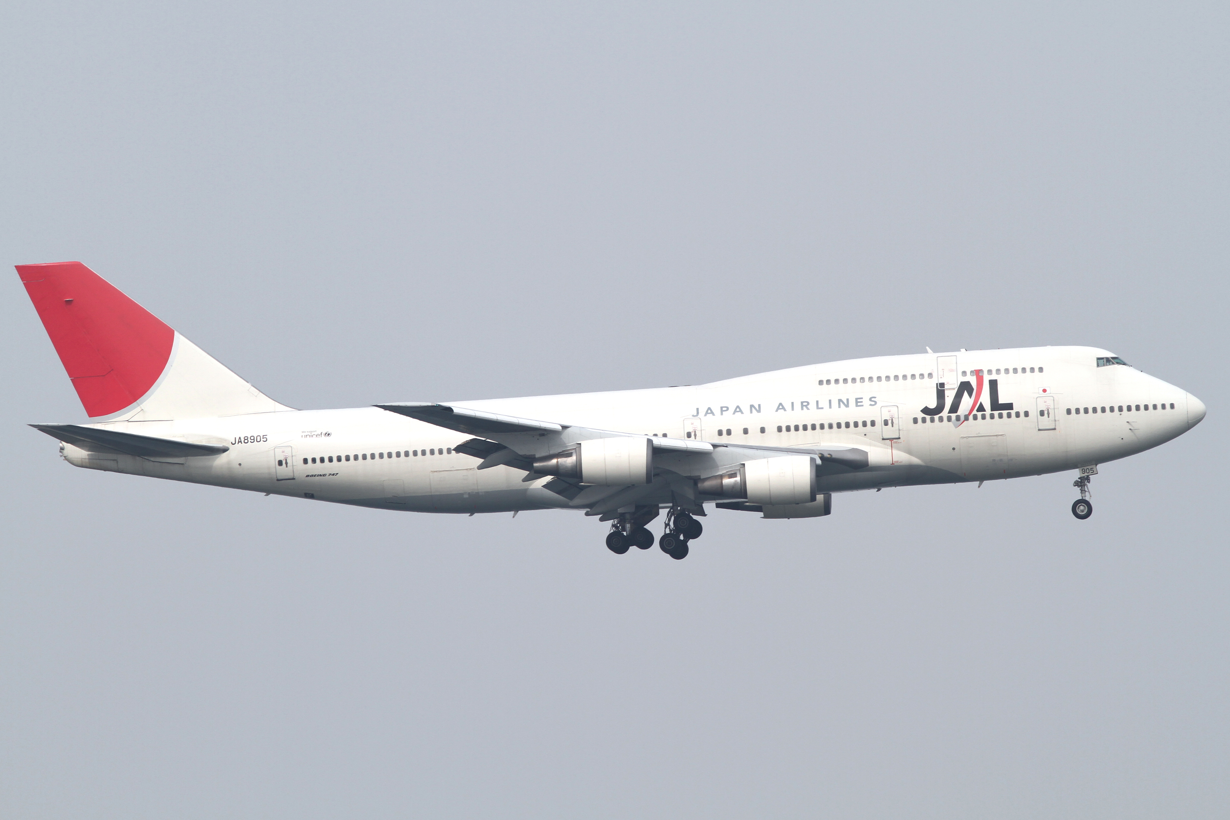 File:JAL B747-400D(JA8905) (4577998775).jpg - Wikimedia Commons