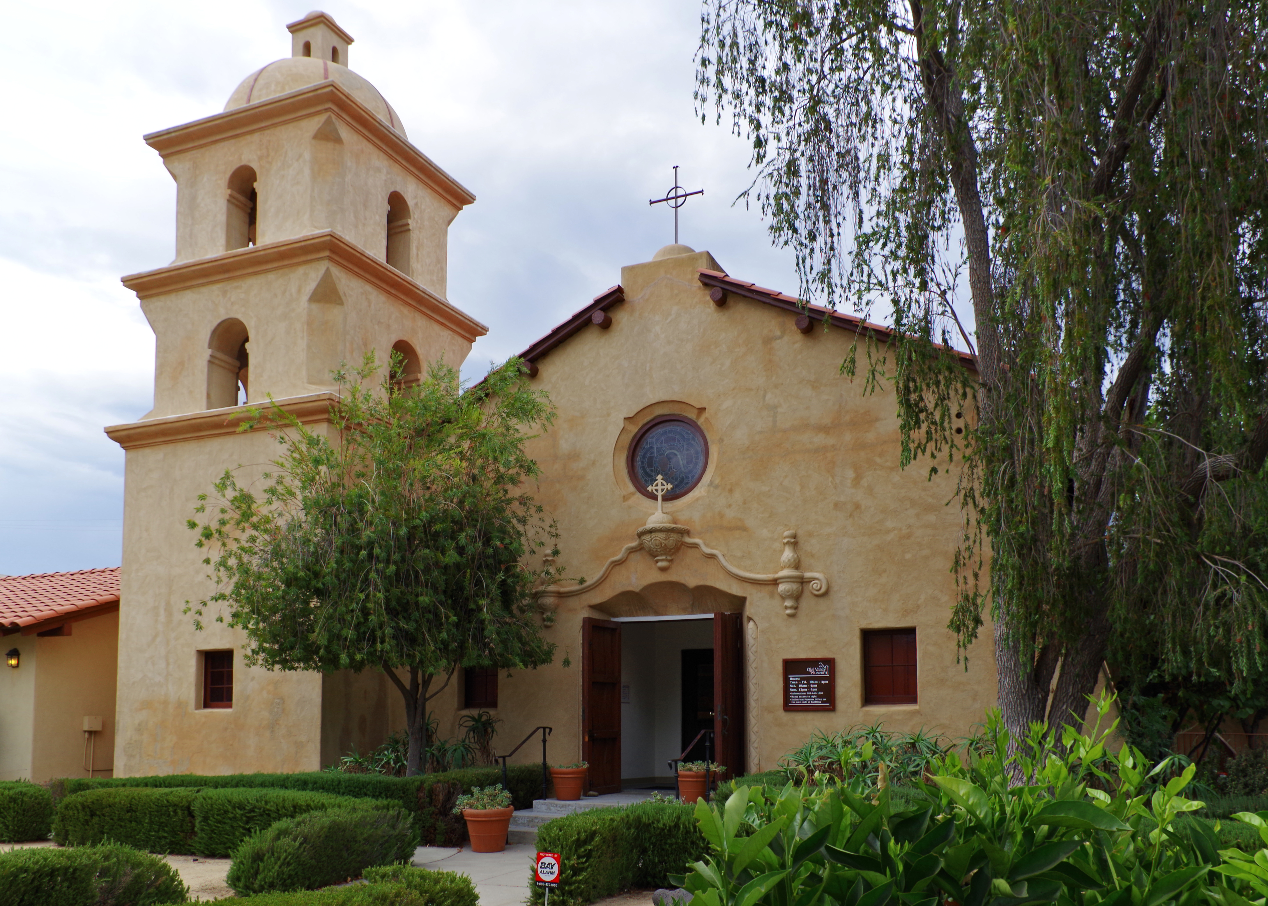 St. Thomas Aquinas Chapel (Ojai, California)