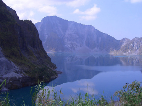 File:Pinatubo Crater Lake (052005).jpg