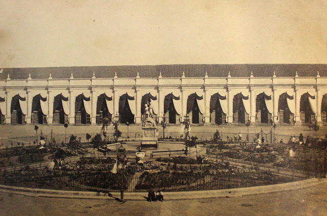 File:Portal of Sierra Bella in the Plaza de Armas de Santiago de Chile in 1860 by Eugéne Maunoury.jpg