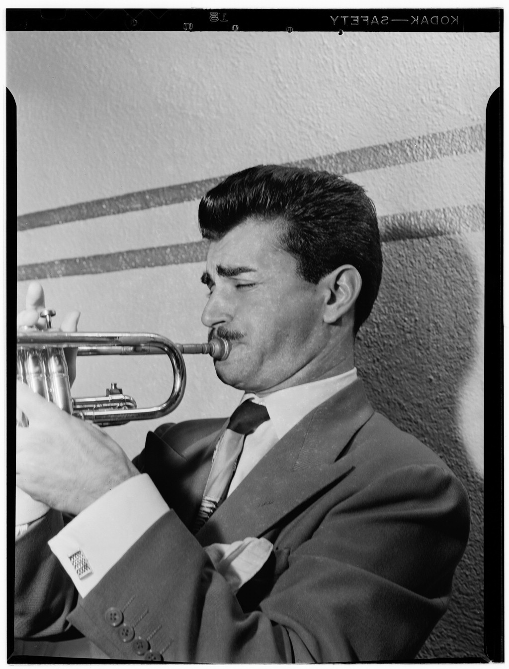 (Portrait of Chico Alvarez, 1947 or 1948) (LOC) (5061891197).jpg