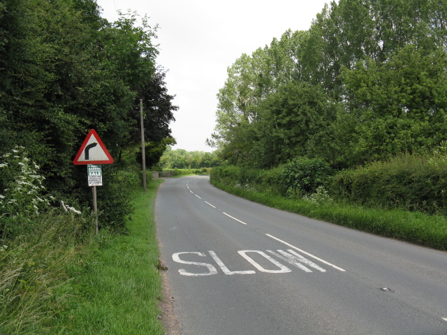 File:A465, Looking North - geograph.org.uk - 1366897.jpg