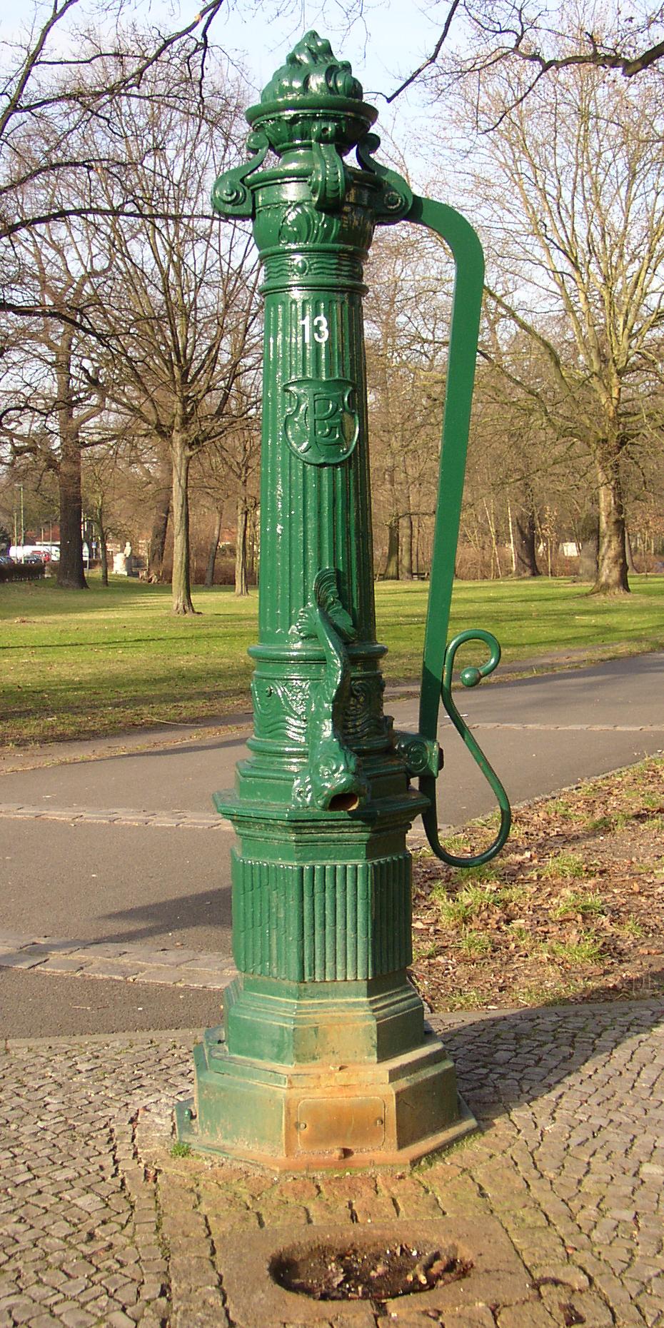 kor politi mølle File:Berlin Pumpe 13.jpg - Wikimedia Commons