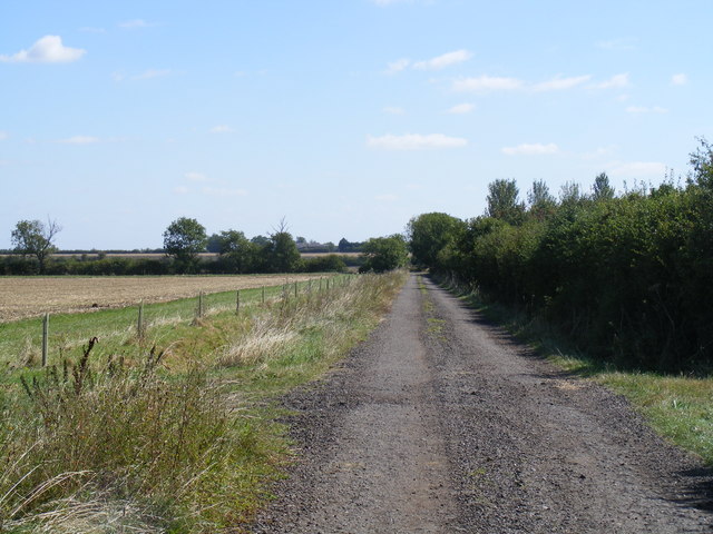 File:Bridleway from Millow Hall to Dunton Lodge - geograph.org.uk - 554353.jpg