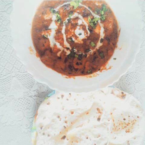 File:Butter Chicken & Naan.jpg