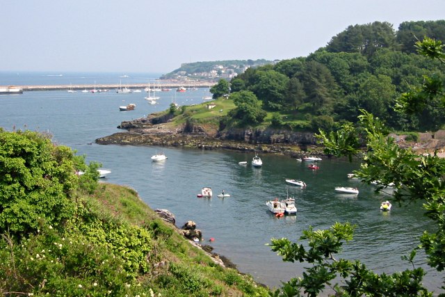 Churston Cove - geograph.org.uk - 295793