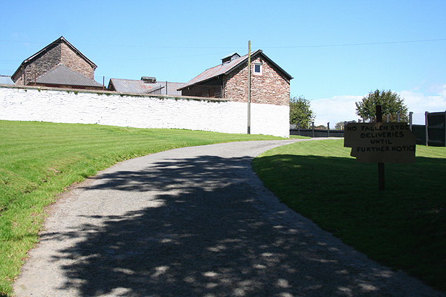 File:Exford, entrance to kennels - geograph.org.uk - 519968.jpg