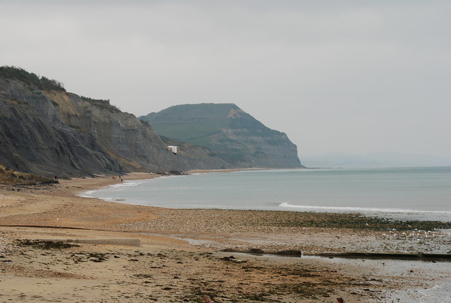 File:Goldencap from the Beach at Charmouth - geograph.org.uk - 1120311.jpg