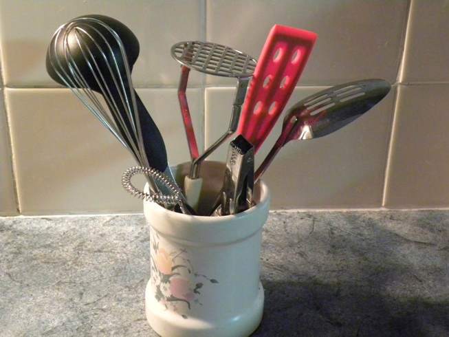 File:KitchenUtensils1.JPG