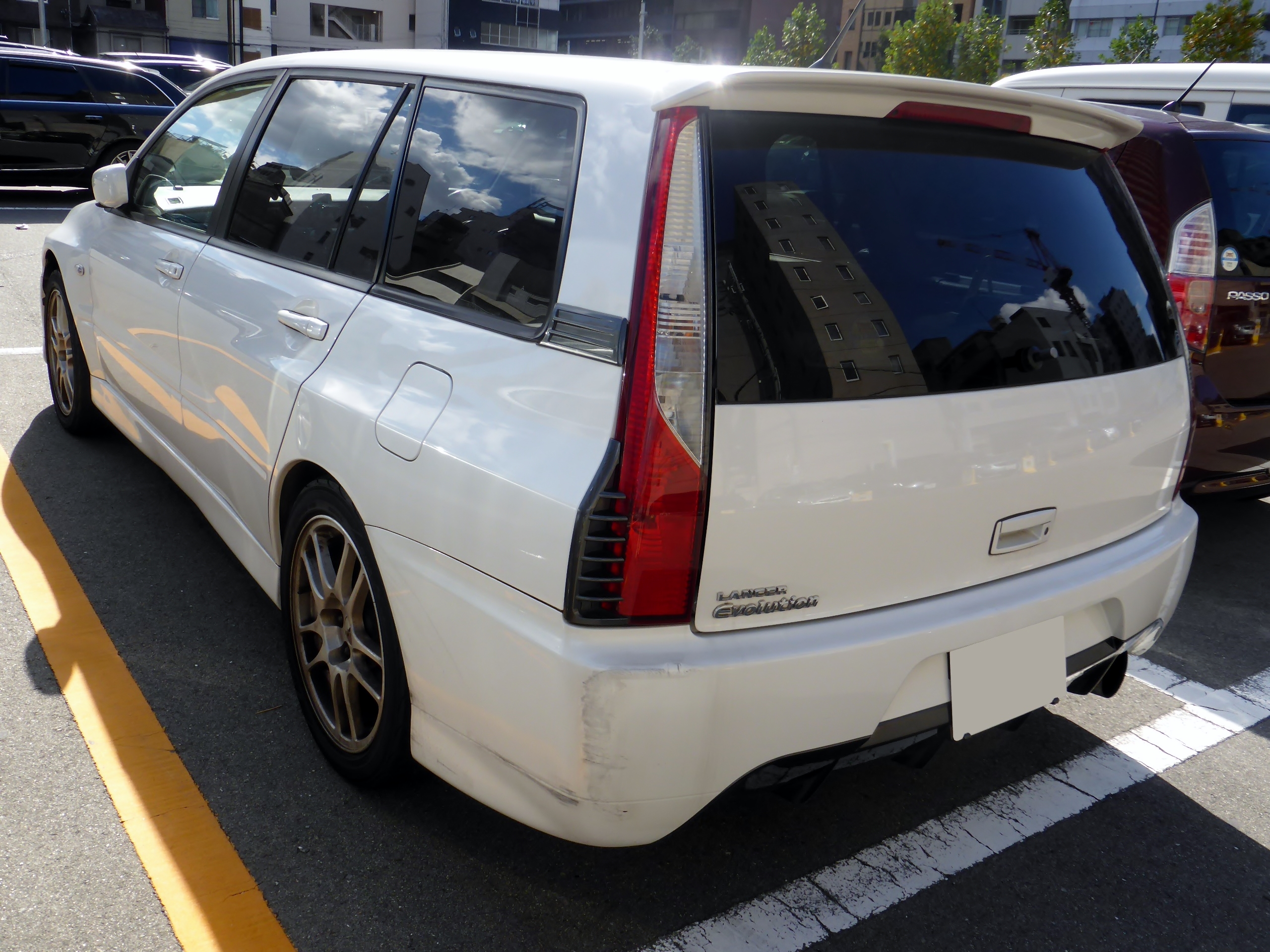 Mitsubishi super height k Wagon