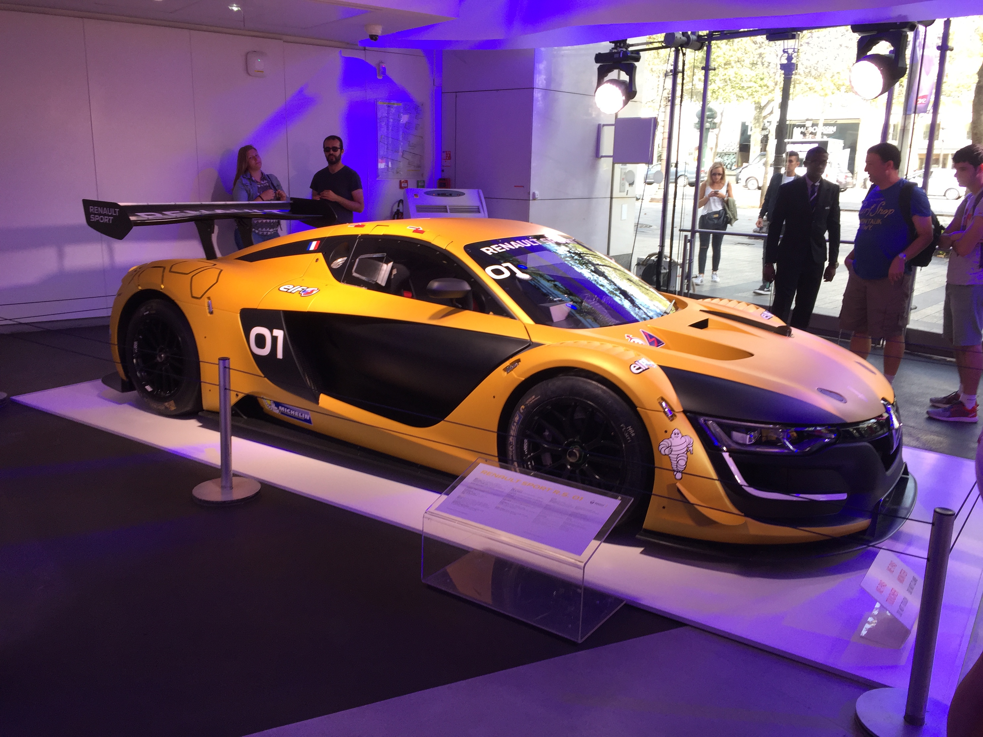 File:Renault Sport R.S. 01 (16691524034).jpg - Wikipedia