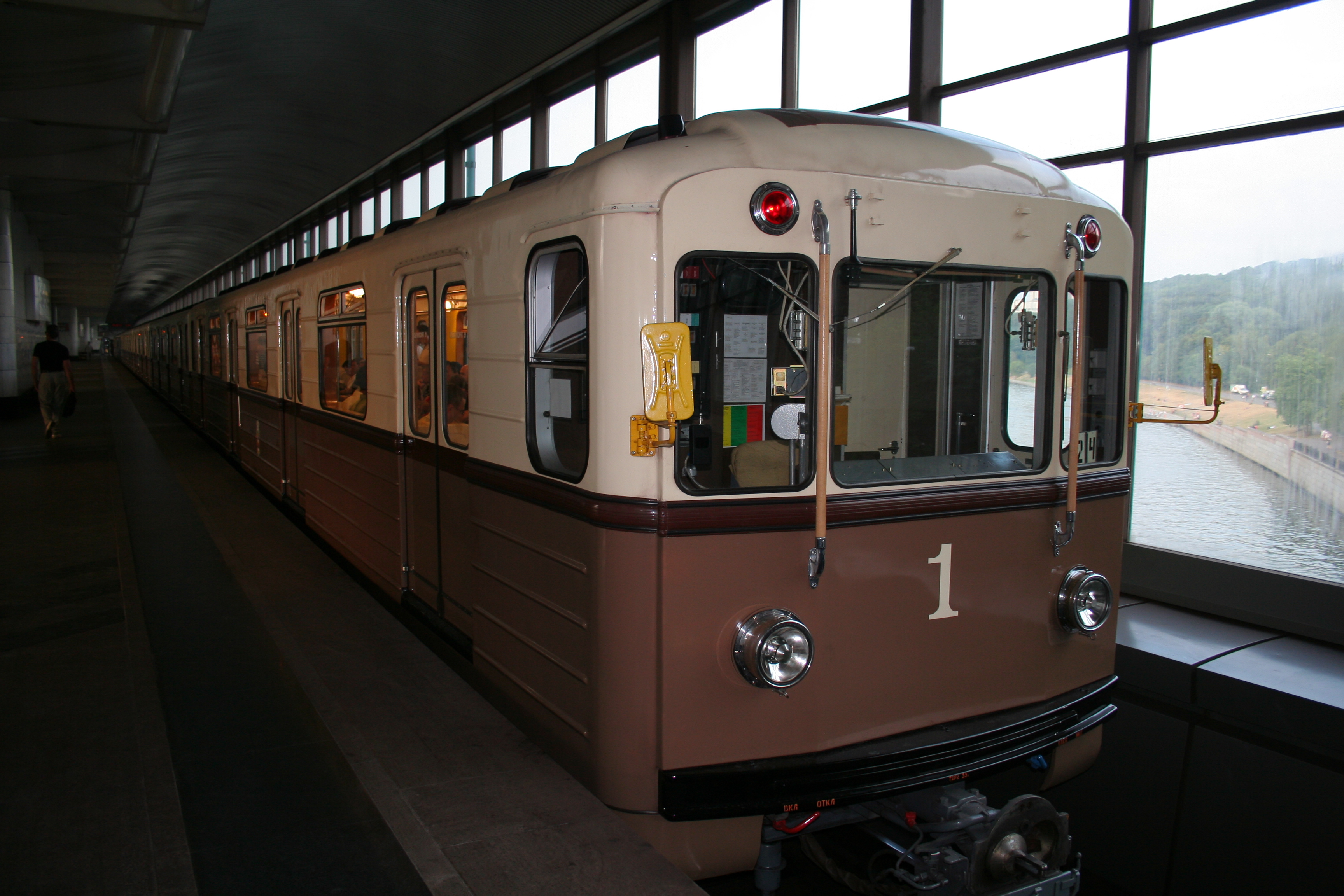 Spartak (Moscow Metro) - Wikipedia