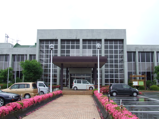 File:Town Hall of Nagasaka.JPG