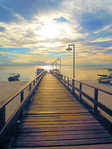 File:AB1 Pier View at sunset.jpg