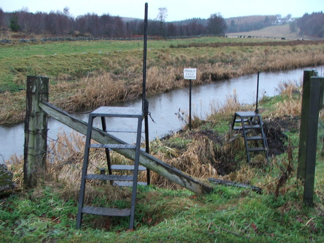 File:Anglers Stiles at Wood of Wardford Bridge - geograph.org.uk - 1106985.jpg