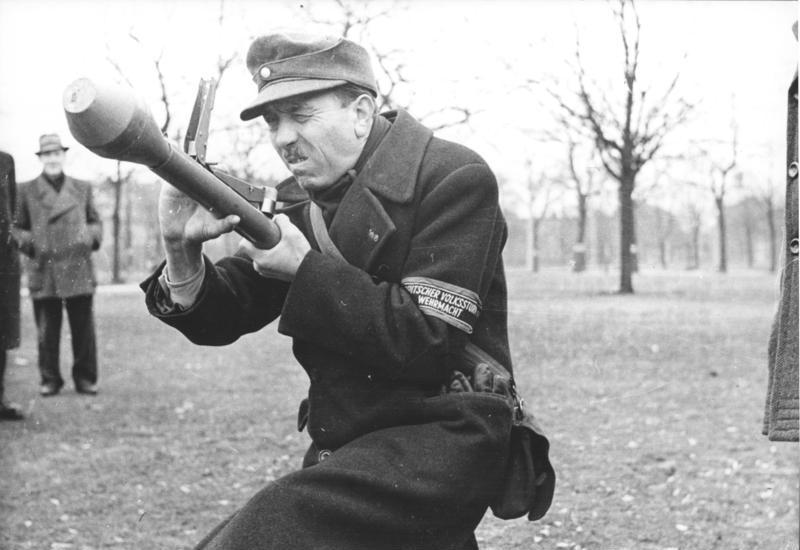 File:Bundesarchiv Bild 183-J31390, Berlin, Volkssturm, Ausbildung.jpg