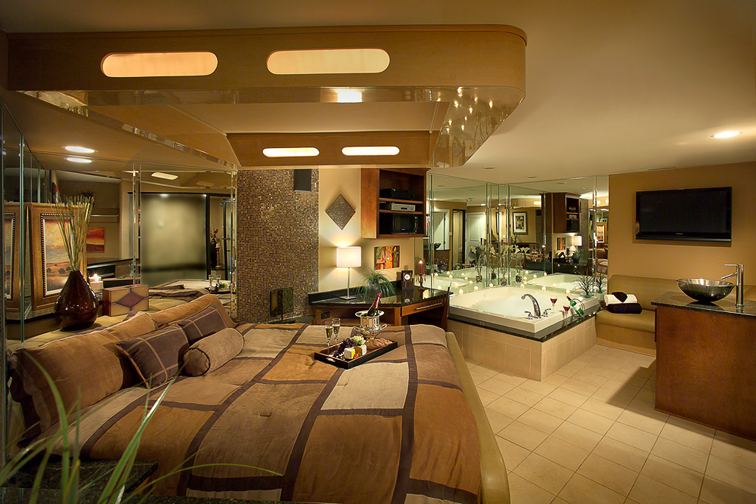 File:Champagne Lodge & Luxury Suites (DuPage County, IL) (2760493435).jpg