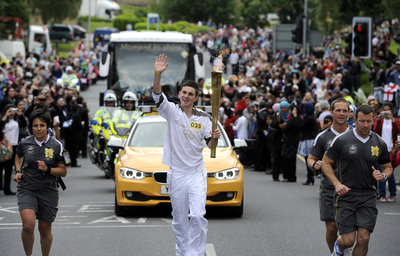 File:Daniel Maynard, London Olympic Torch-bearer, 25th June 2012, in Batley Yorkshire.jpg