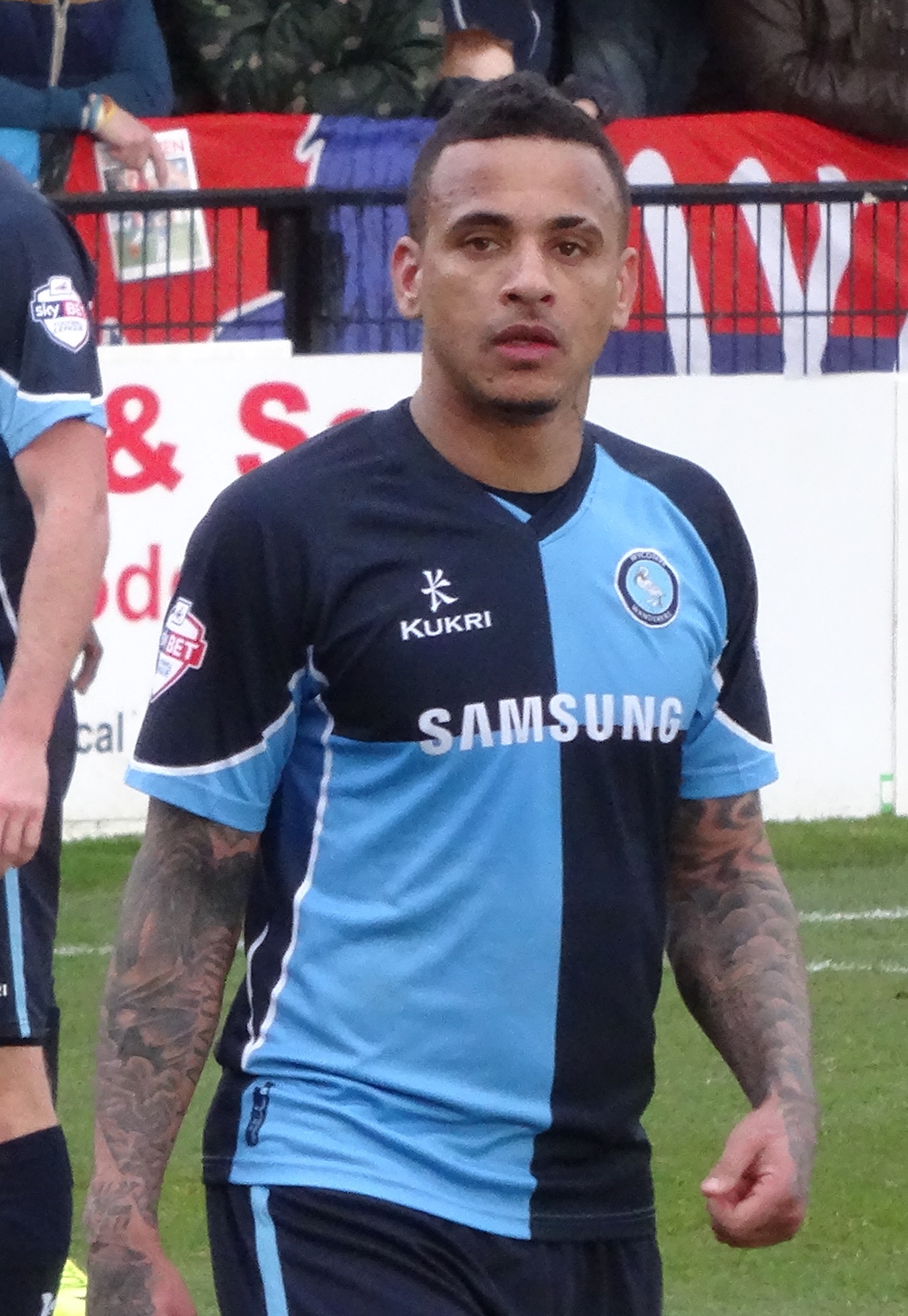 Morgan playing for [[Wycombe Wanderers F.C.|Wycombe Wanderers]] in 2014