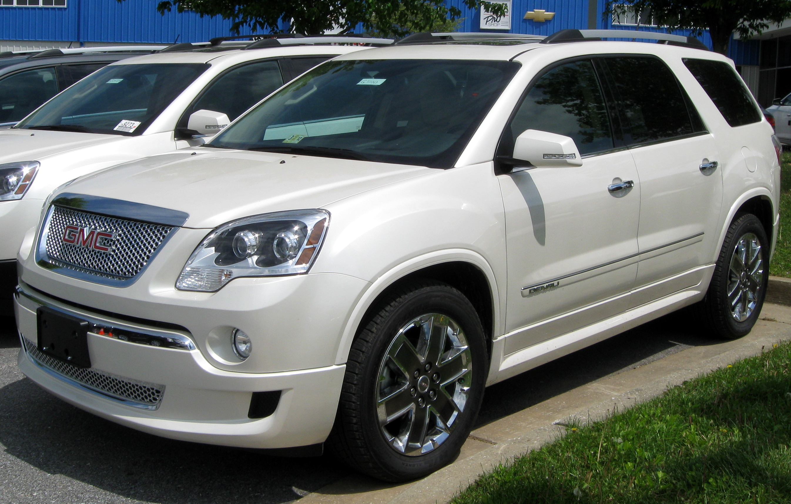 Used white gmc denali #3