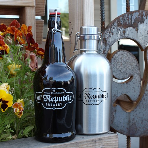 File:Growlers at the Ol'Republic Brewery in Nevada City.jpg