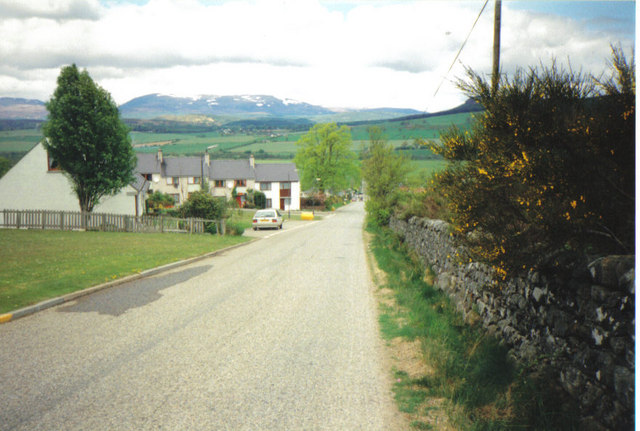 File:Marybank - geograph.org.uk - 266661.jpg