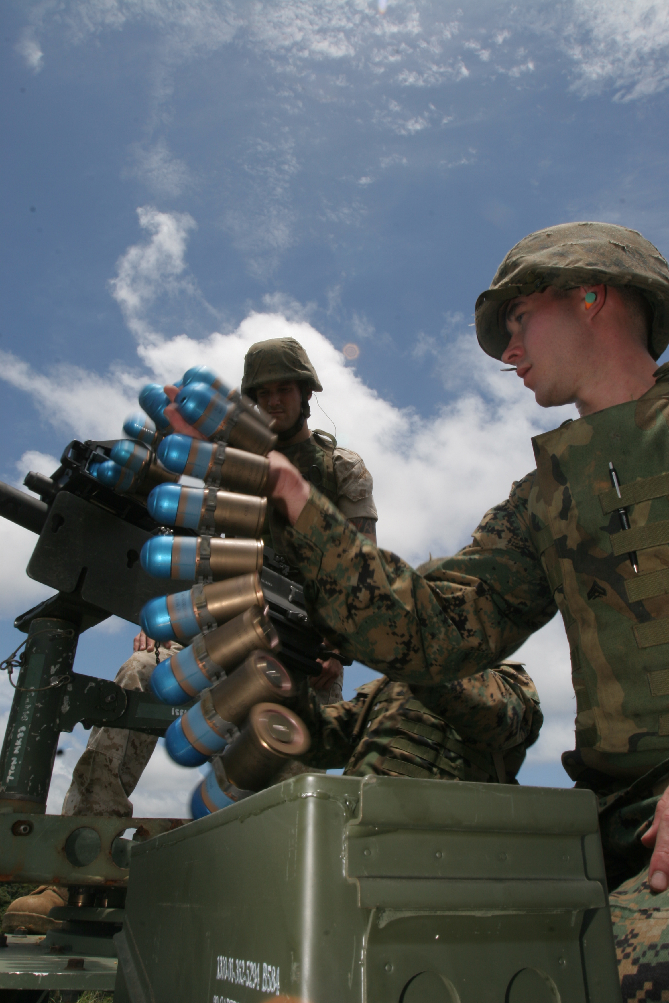 40mm grenade | Military Wiki | FANDOM powered by Wikia
