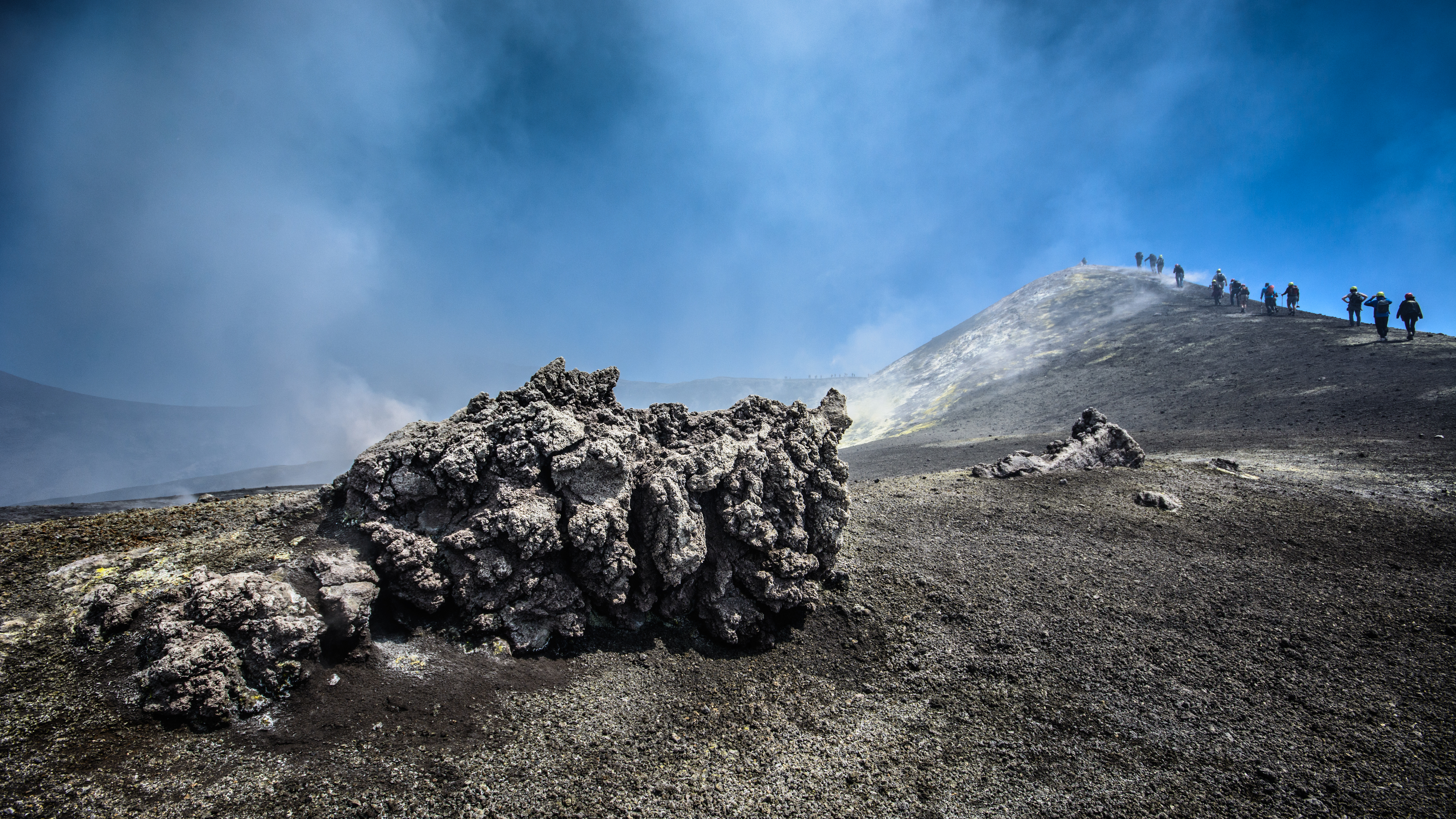 Этна камера. Этна регионы. Mount Etna.