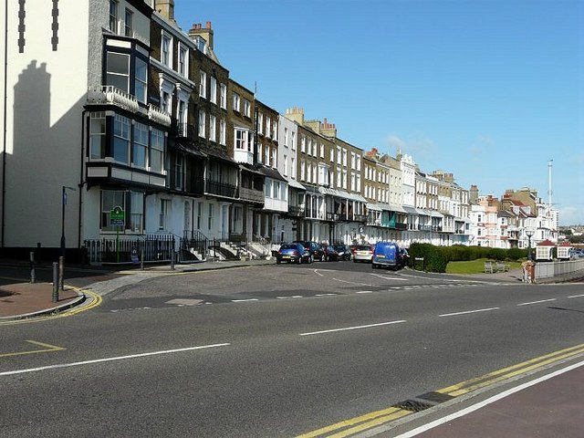 File:Nelson Crescent, Ramsgate - geograph.org.uk - 1554078.jpg