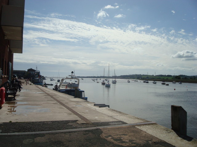 File:River Exe at Topsham - geograph.org.uk - 1497415.jpg