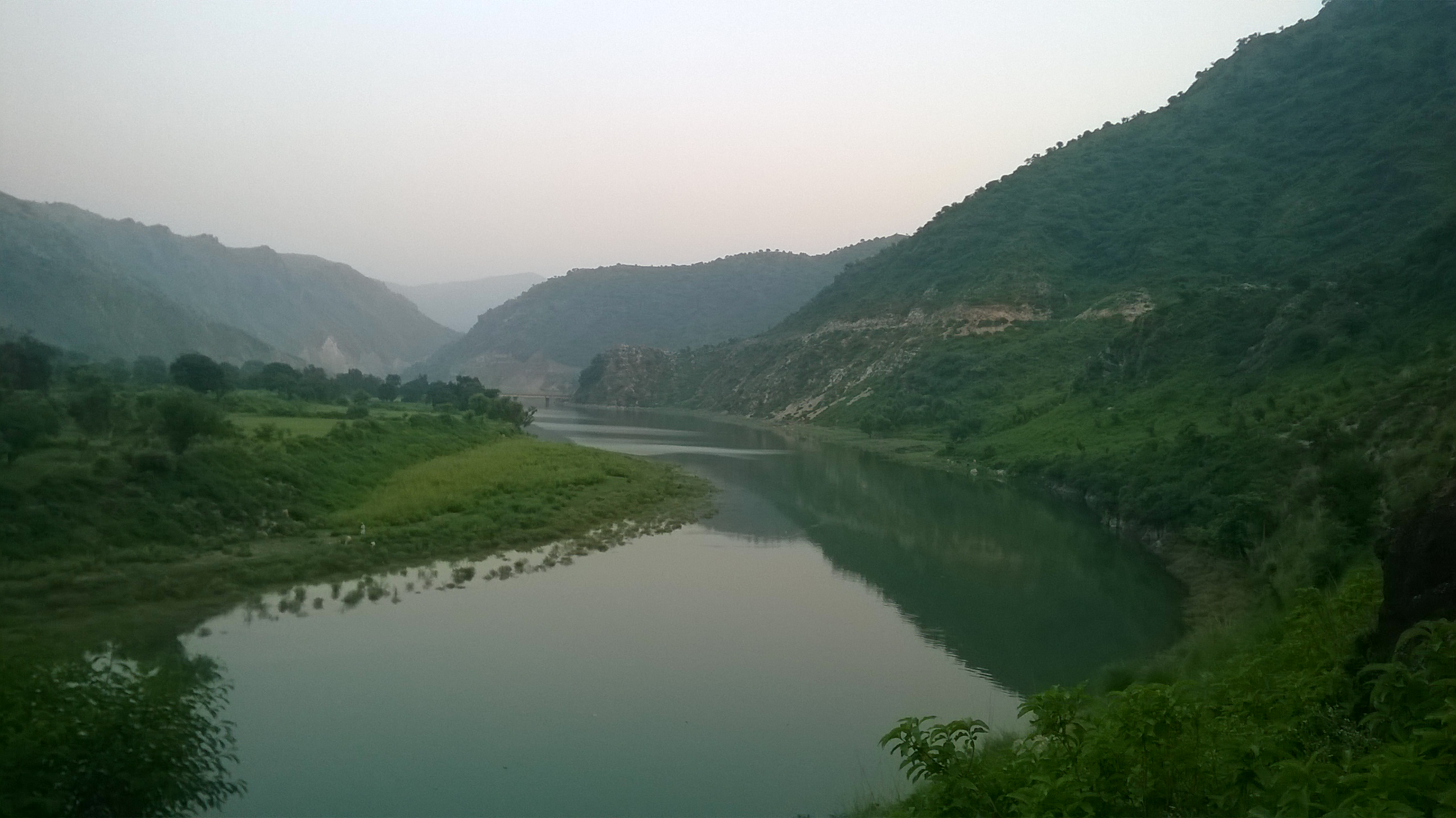 Самая полноводная река в азии. Реки Пакистана. Реки Азии фото с названиями. Khyber Pakhtunkhwa Rain 25 died.