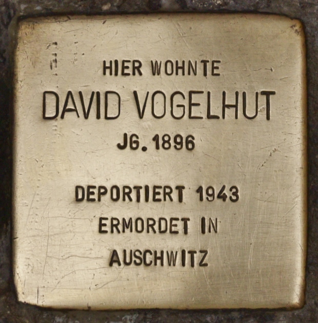 Stolperstein für David Vogelhut (Schwäbisch Hall).jpg