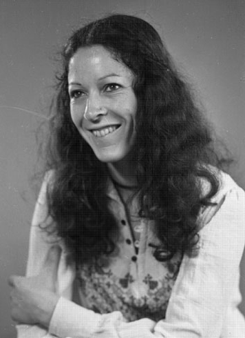 File:יהודית רביץ 1977.jpg