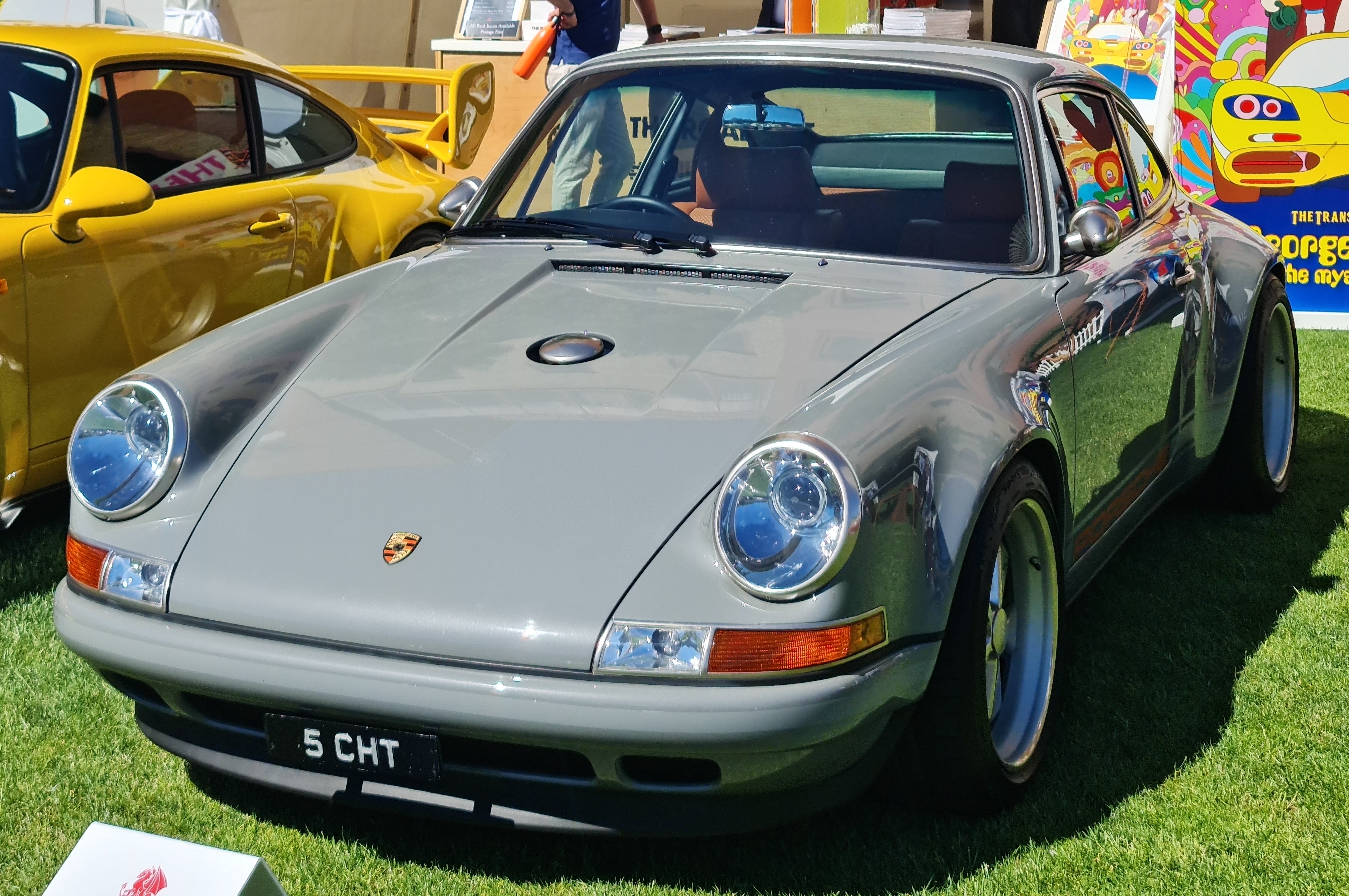 Fichier:1990 Porsche 911 Carrera 2  — Wikipédia