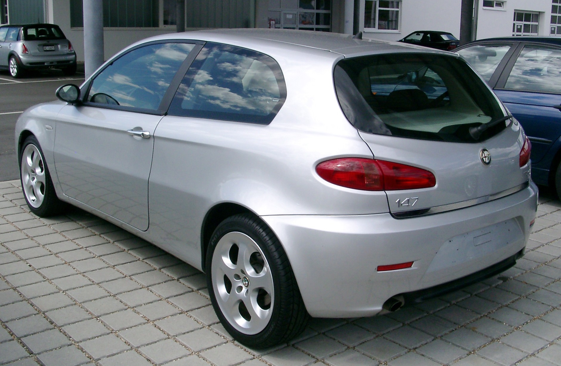 Alfa Romeo 147 - Wikipedia