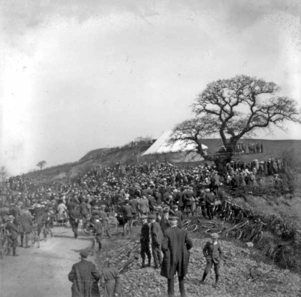 File:Barr Beacon 21 April 1919 opening ceremony.jpg