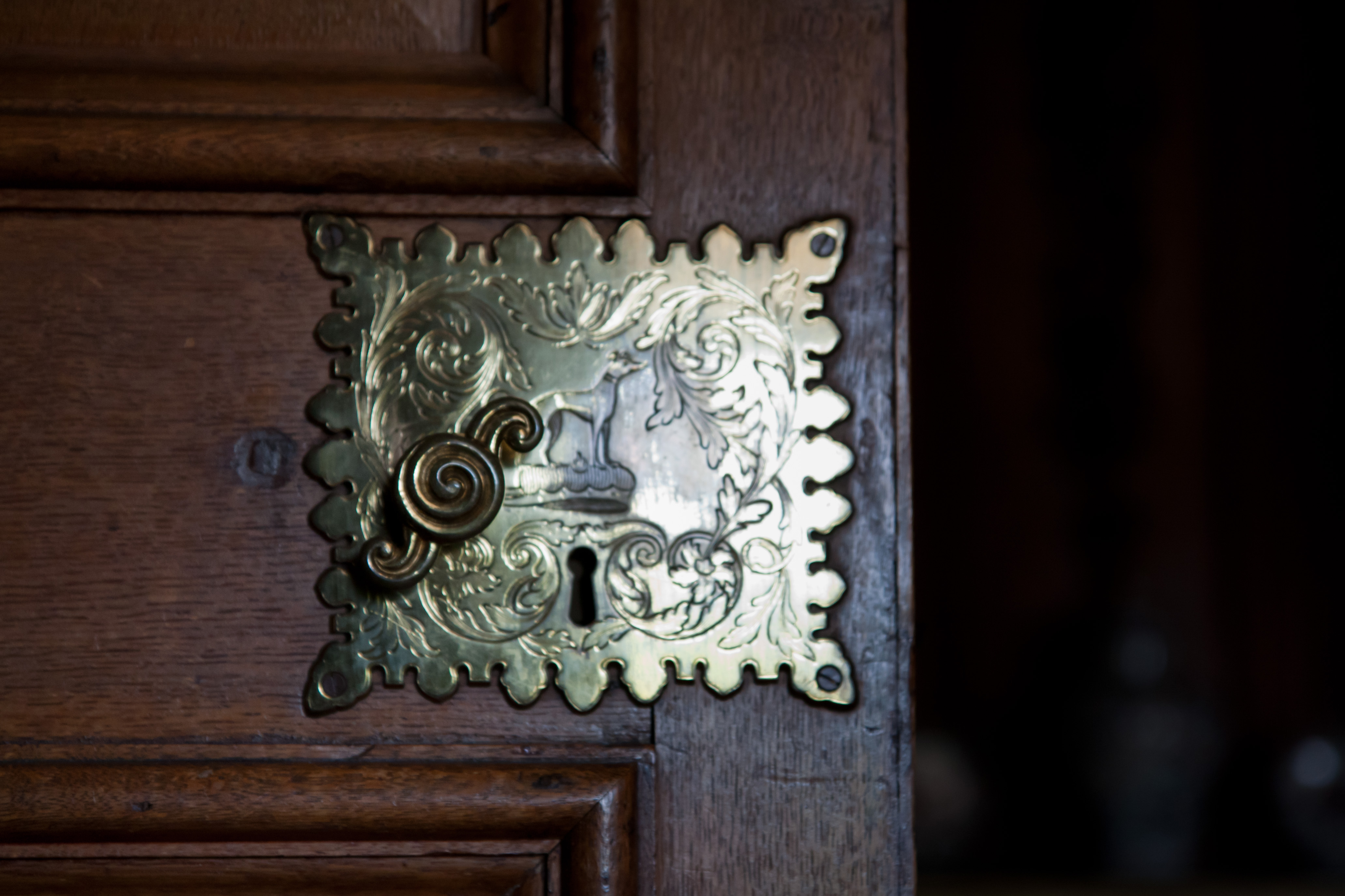 File Belton House Interior Ornate Door Lock Jpg Wikimedia