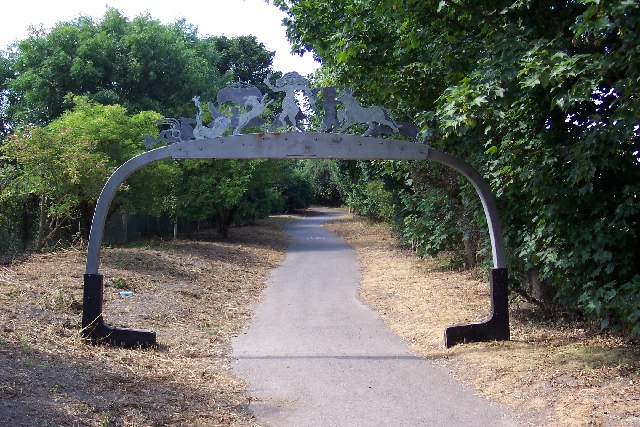 Cycle path sculpture at Fishbourne - geograph.org.uk - 48319