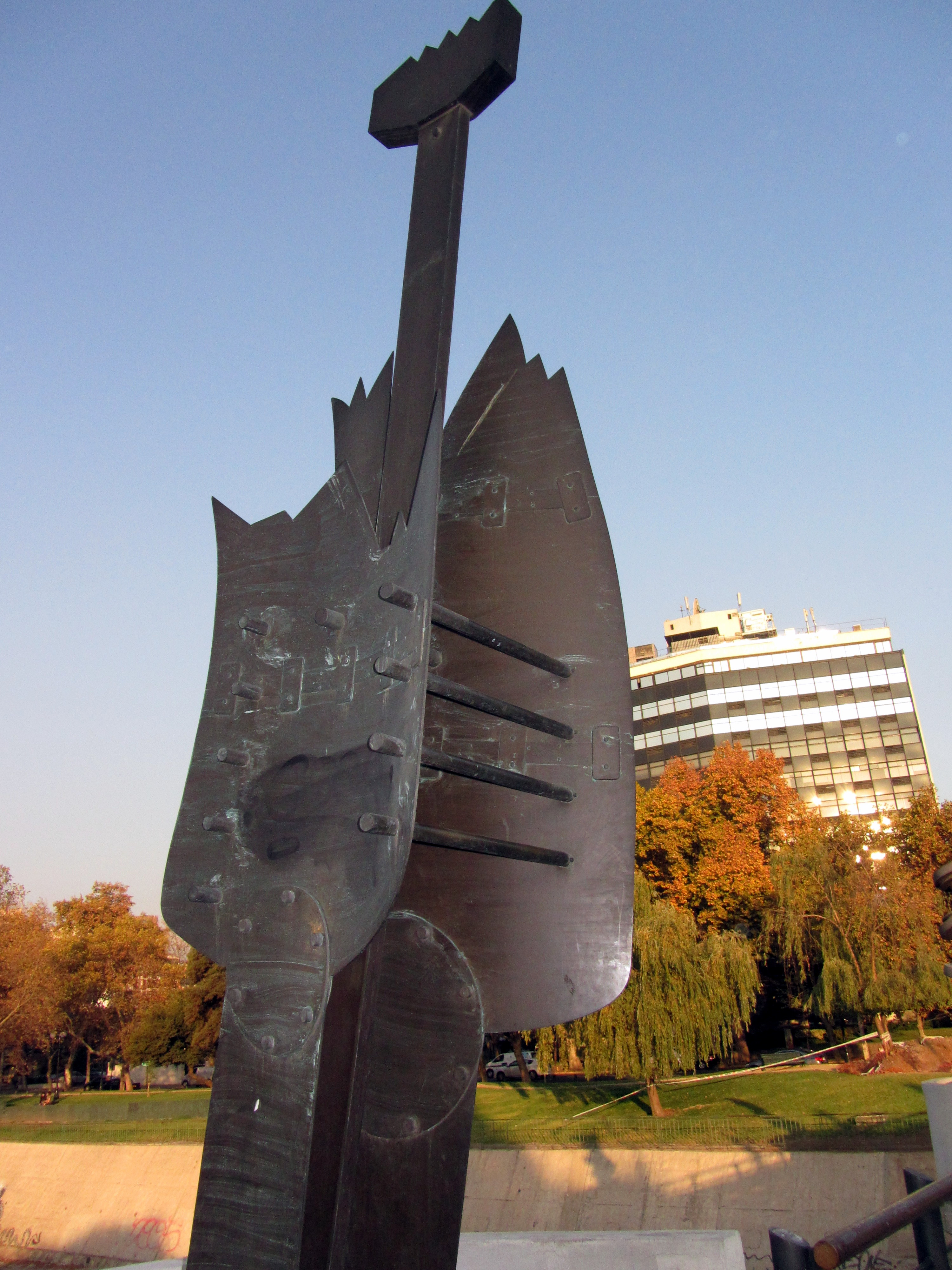 ''Árbol de bronce'' (2005), Museo Parque de las Esculturas de Santiago