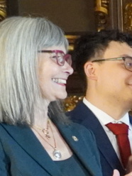 File:Ginny Klevorn bill signing June 13 2022 1 (cropped).jpg