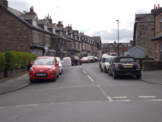 File:Grange Avenue - Unity Grove - geograph.org.uk - 5368151.jpg