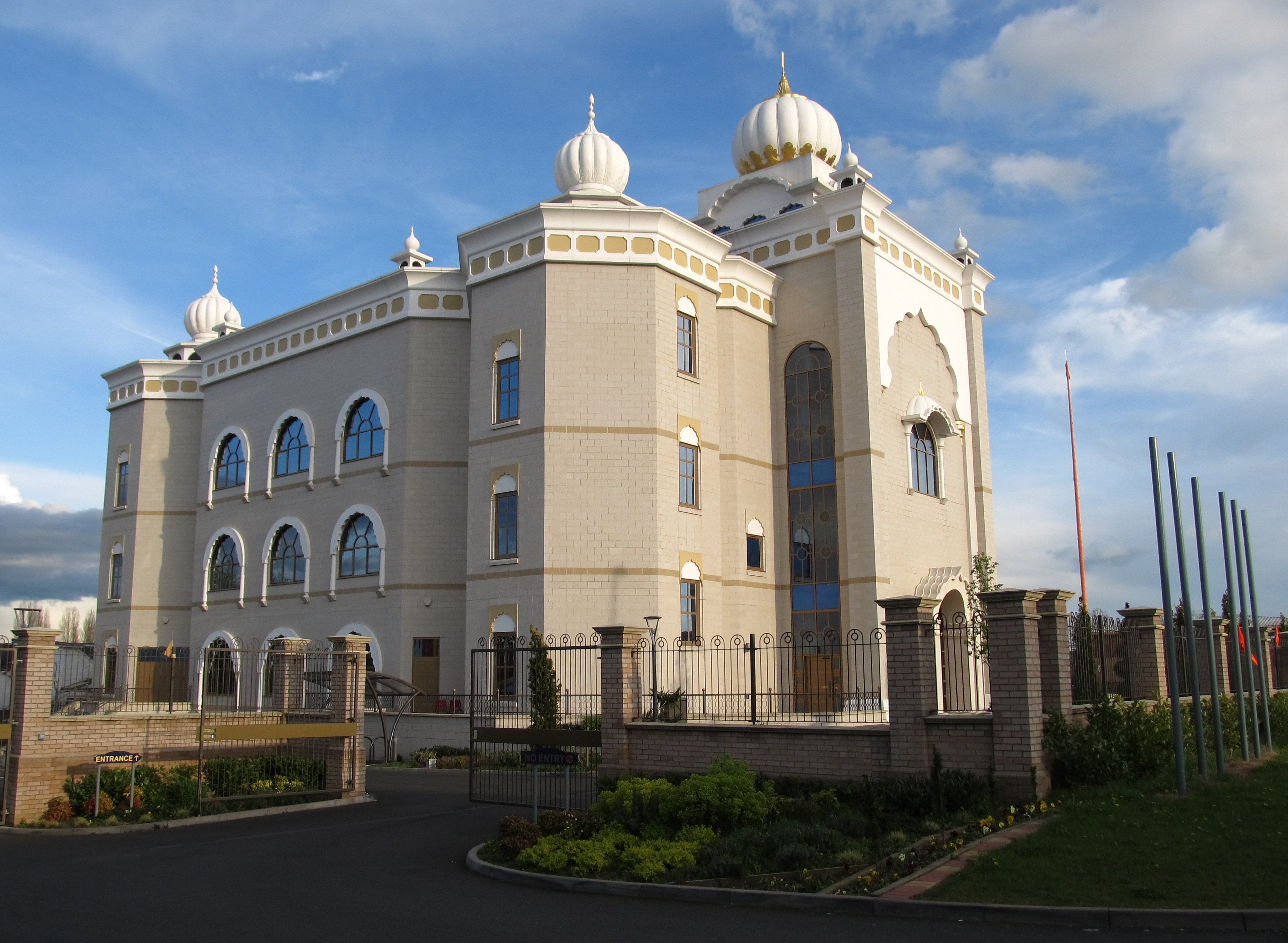 Gurdwara Sahib Leamington and Warwick