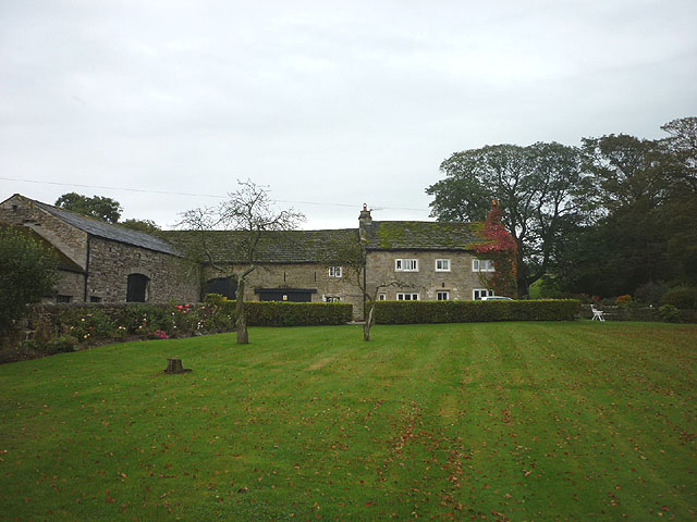 File:Holehouse farm, Caton Green Road - geograph.org.uk - 2628763.jpg