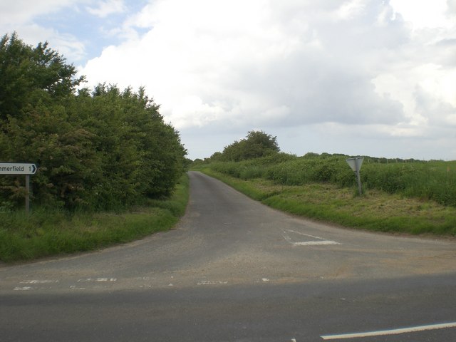 File:Lane north to Summerfield from Burnstalk - geograph.org.uk - 451495.jpg