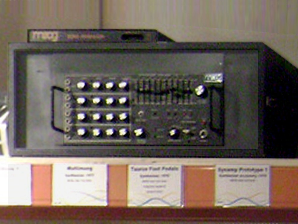 file moog song producer  1983  sn 1366  midi  u0026 cv