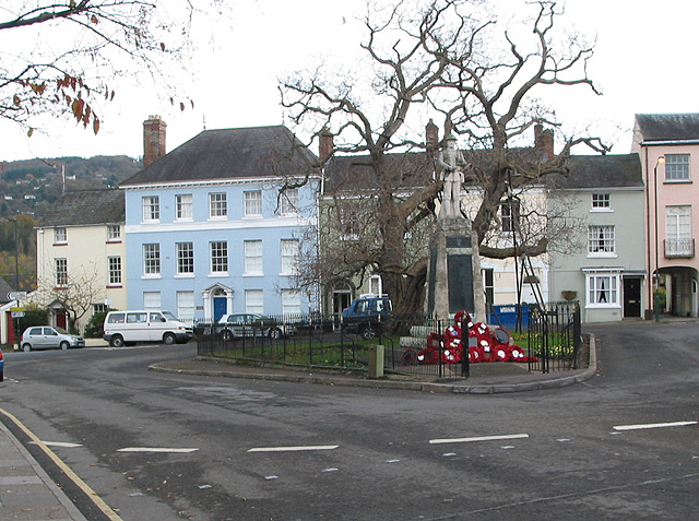 File:War Memorial, St. James' Square, Monmouth - geograph.org.uk - 618242.jpg