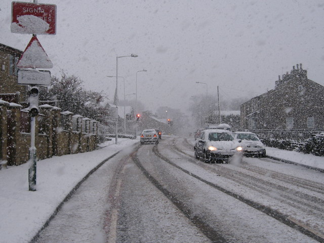 File:Winter in Edenfield - geograph.org.uk - 1143166.jpg