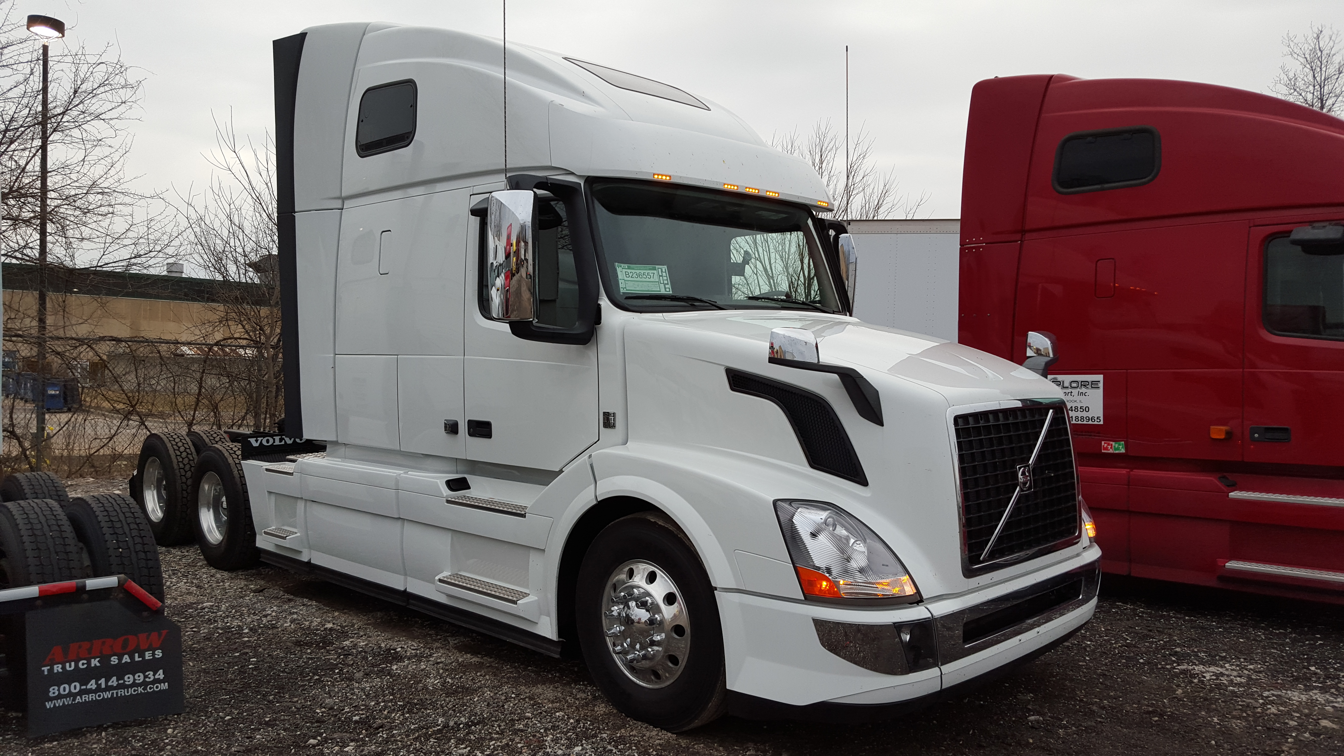 2016_Volvo_VNL_670