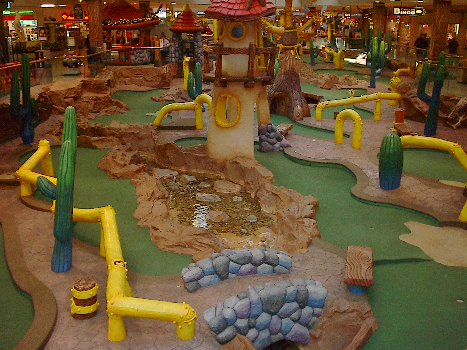 File Adventure Golf West Edmonton Mall 05 Jpg Wikipedia